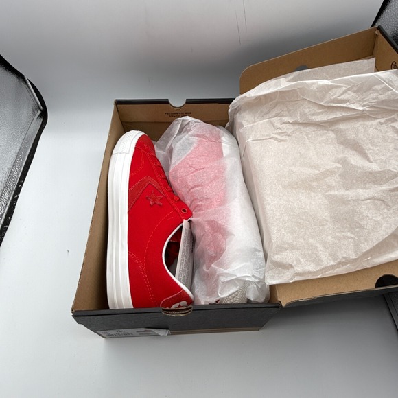 Converse Star Player Ox Mens 10/Womens 12 Shoes 142169C Red‎ NIB - Picture 11 of 11